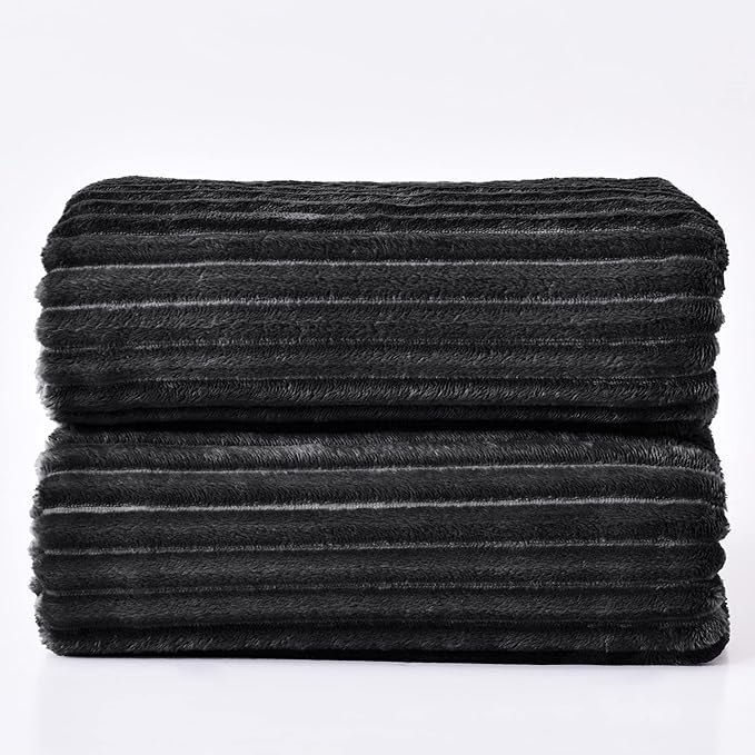BEDELITE Fleece Blanket Queen Size – 3D Ribbed Jacquard Soft and Warm Decorative Fuzzy Blankets – Cozy, Fluffy, Plush Lightweight Throw Blankets for Couch, Bed, Sofa(Black, 90x90 inches)