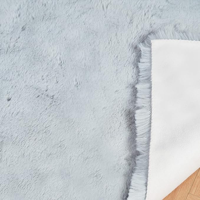 Ghouse Grey Faux Rabbit Fur Rug 5x7 Machine Washable Area Rugs for Bedroom Fluffy Rugs for Living Room No-Shedding Carpet Sheepskin Rug