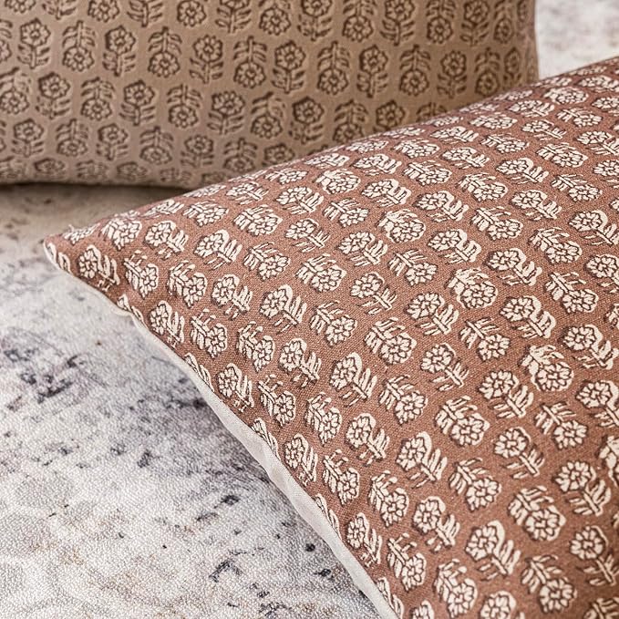 Foindtower Set of 2 Decorative Vintage Floral Print Throw Pillow Covers Neutral Farmhouse Cushion Covers Boho Home Decor for Sofa Couch Chair Bedroom Living Room,20×20 Inch,Light Orange Brown
