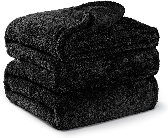 Exclusivo Mezcla Plush Fuzzy Fleece Bed Blanket King Size, Super Soft, Fluffy and Warm Blankets for Couch, Bed, All Season (Black, 90x104 inches)