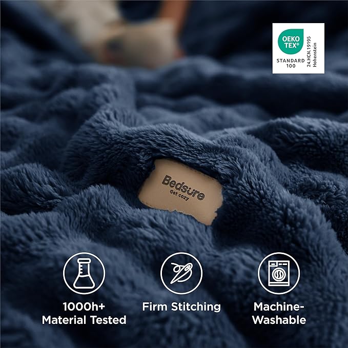Bedsure 3D Fleece Bubble Blanket for Couch - GentleSoft Blue Throw Blanket for Sofa Bed Room Decor - Luxury Soft Cozy Gifts for Kids Girls, Lightweight, All Seasons, Navy Blue, 50"×60"