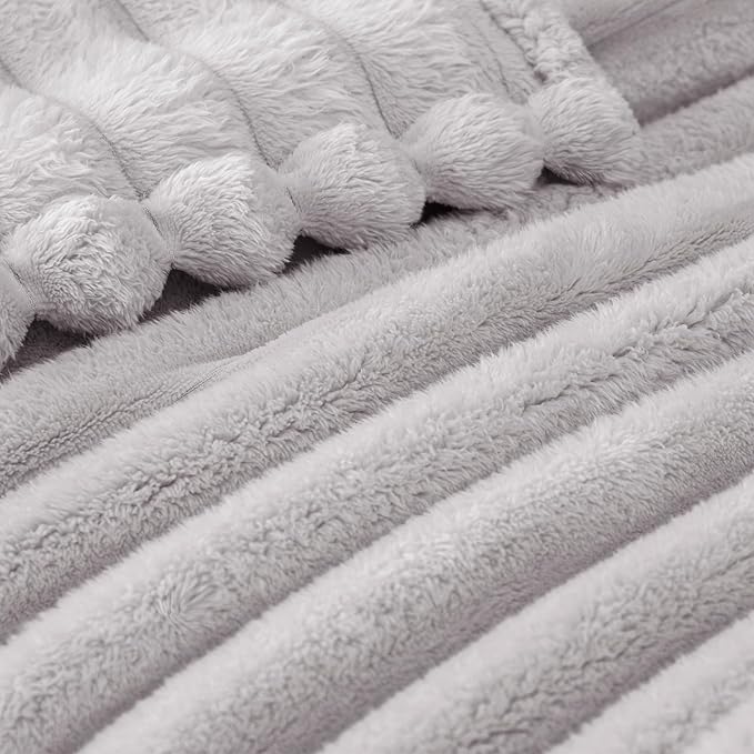 Exclusivo Mezcla Twin Size Flannel Fleece Blanket, Super Soft Striped Jacquard Bed Blanket, Lightweight Fuzzy Cozy for All Seasons, 60x80 Inches, Light Grey