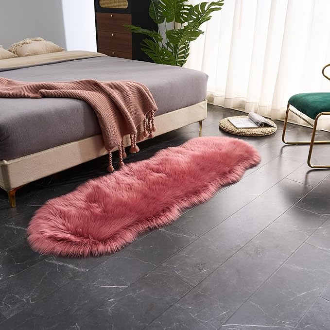 EasyJoy Ultra Soft Fluffy Shaggy Area Rug Faux Fur Rug Chair Cover Seat Pad Fuzzy Area Rug for Bedroom Floor Sofa Living Room (2 x 6 ft Sheepskin, BlushPink)