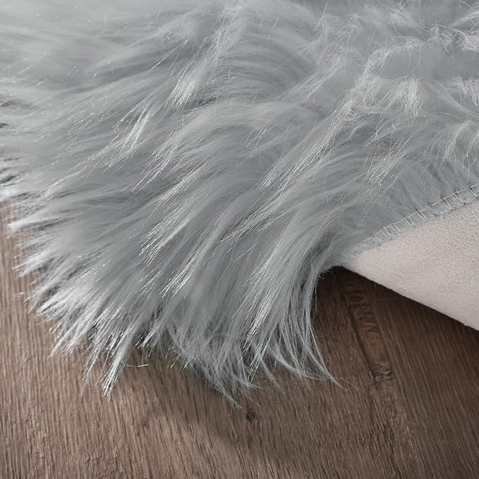 Goolela Grey Sheepskin Area Rug 5x7 Fluffy Fuzzy Furry Carpet for Bedroom Living Room Faux Fur Soft Plush Shaggy Washable Rectangle