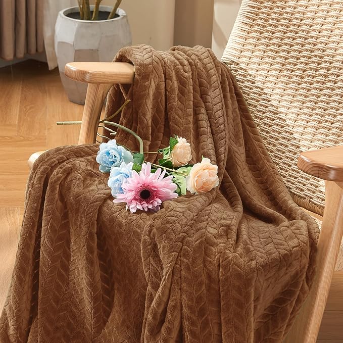 inhand Fleece Twin Blanket for Bed Chocolate Brown Throw Blanket for Couch Super Soft Cozy Warm Blankets and Throws Lightweight Fuzzy Large Blanket for Sofa Bed Office,60x90 inches