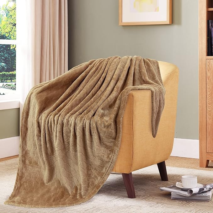 TOONOW Fleece Blanket Super Soft Cozy Throw Blanket 50" x 60", Lightweight Fuzzy Comfy Textured Flannel Blanket Warm Plush Throw Blankets for Couch, Sofa, Bed, Camel
