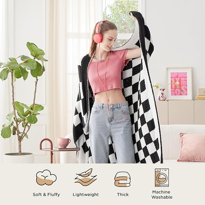 Bedsure GentleSoft Cozy Soft Throw Blanket, Black Checkered Fluffy Blankets, Lightweight Warm Knit All Season Throw Blankets for Couch Bed Sofa, Travel, Birthday Gifts for Women, Men, 50x60 Inches