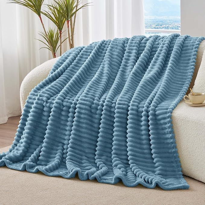 BEDELITE Twin Blanket for Couch & Bed, 300GSM Soft & Warm Fleece Blanket, Decorative and Giftable Striped Light Blue Blankets for Women, Men, 60"x80"