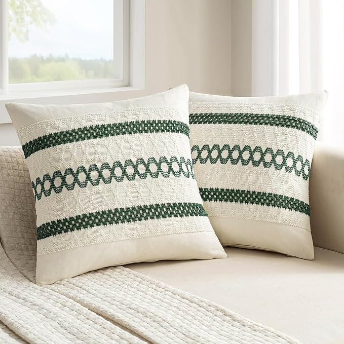 MIULEE Set of 2 Dark Green Boho Christmas Decorative Pillow Covers 20x20 Inch Farmhouse Rustic Couch Throw Pillows Modern Spring Cotton Cushion Cover Retro Macrame Woven Home Decor for Bed Sofa Chair