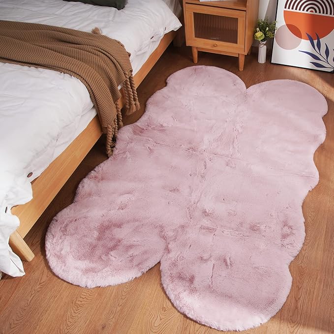 Ghouse Soft Faux Sheepskin Fur Rug 4x6 Pink Fluffy Plush Shag Bedside Rug Nursery Rugs Carpet Area Rug for Living Room Bedroom Playing Room Decor