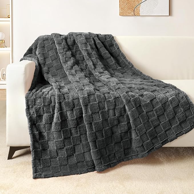Exclusivo Mezcla Fleece Throw Blanket for Couch,Super Soft and Warm Lightweight Checkered Pattern Blankets for All Seasons, 50x60 Inches, Dark Grey