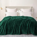 Exclusivo Mezcla Plush Fuzzy Fleece Bed Blanket King Size, Super Soft, Fluffy and Warm Blankets for Couch, Bed, All Season (Forest Green, 90x104 inches)