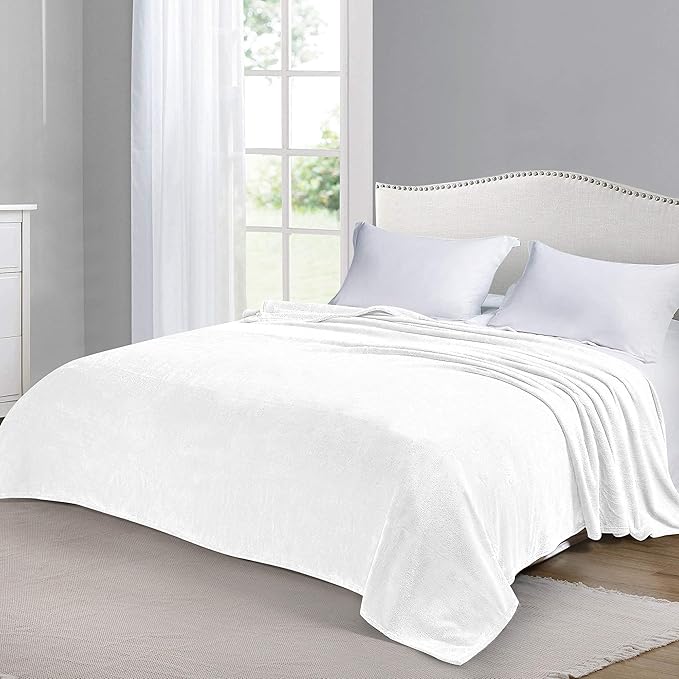 BEDELITE Fleece Blanket Twin Size White Throw Blanket for Couch & Bed, Luxury Plush Cozy Fuzzy Blanket 60x80 inches, Super Soft Warm Lightweight Throw Blanket for Travel Camping