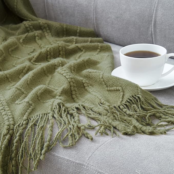 BOURINA Dark Olive Throw Blanket 50x60 Inches Throw Textured Solid Soft Sofa Couch Decorative Knit Blanket
