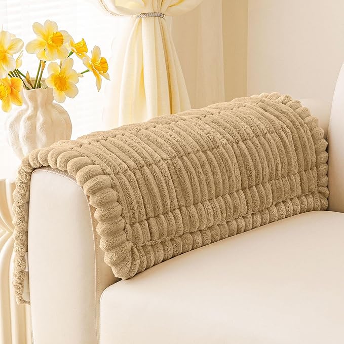 hyha Couch Covers for Dogs Washable, Non Slip Plush Dog Sofa Protectors, Fuzzy Pet Couch Covers for 3 Cushion Sofa Pet Friendly (Camel, 27.6" x 27.6")