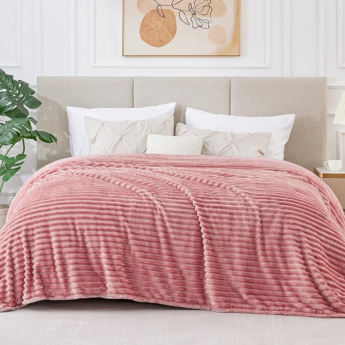 BEDELITE Fleece Blanket King Size – 3D Ribbed Jacquard Soft and Warm Decorative Fuzzy Blankets – Cozy, Fluffy, Plush Lightweight Throw Blankets for Couch, Bed, Sofa(Pink, 108x90 inches)