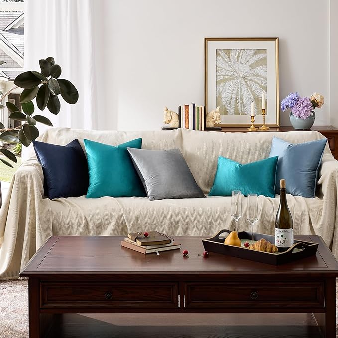 GIGIZAZA Décor Throw Couch Pillow Covers Set of 2,Sofa Cushion Teal Peacock Green Pillow Covers,Velvet Pillow Cases 24 x 24inch