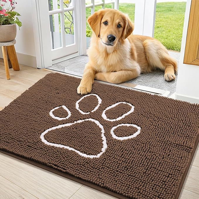 Smiry Dog Door Mat for Muddy Paws, Absorbent Dirt Trapper Non Slip Quick Dry Washable Chenille Mat for Mud Dogs, Entry Rug for Indoor and Outdoor (36x24 Inches, Coffee and White)