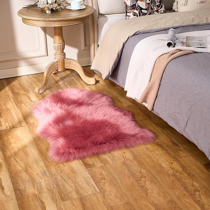 EasyJoy Ultra Soft Fluffy Shaggy Area Rug Faux Fur Rug Chair Cover Seat Pad Fuzzy Area Rug for Bedroom Floor Sofa Living Room (2 x 3 ft Sheepskin, BlushPink)