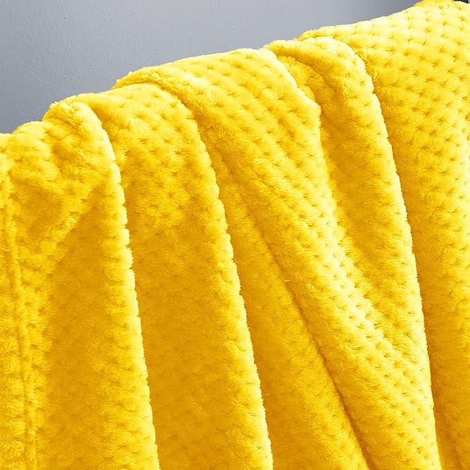 Exclusivo Mezcla Fleece Throw Blanket, Super Soft and Warm Blankets for Couch, Sofa and Bed Waffle Textured, Cozy, Fuzzy and Lightweight (Vibrant Yellow, 40x50 Inches)