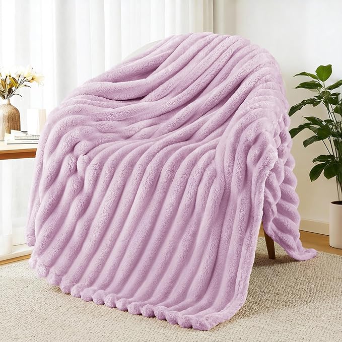 Exclusivo Mezcla Fleece Throw Blanket for Couch, Super Soft Striped Jacquard Bed Blanket, Lightweight Fuzzy Cozy for All Seasons, 50x60 Inches, Lilac Purple