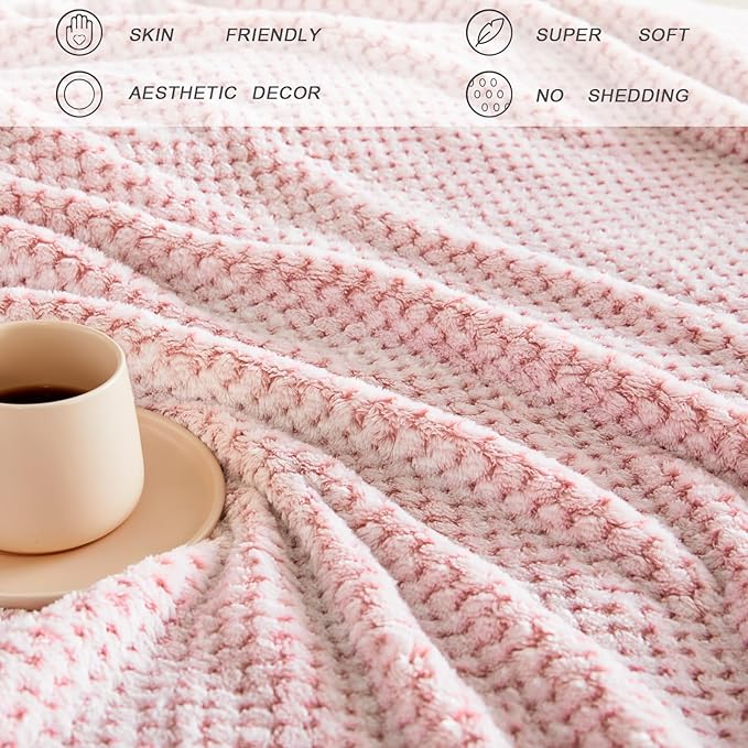 Exclusivo Mezcla Fleece Bed Blanket King Size, Super Soft and Warm Blankets for Couch, Sofa and Bed Waffle Textured, Cozy, Fuzzy and Lightweight (Heather Dusty Pink, 90x104 Inches)