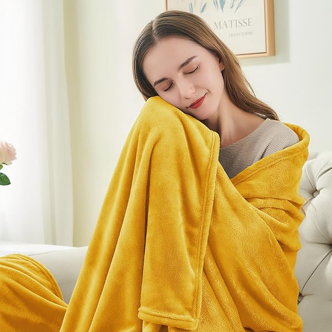 BEDELITE Fleece Blanket Twin Size Yellow Throw Blanket for Couch & Bed, Luxury Plush Cozy Fuzzy Blanket 60x80 inches, Super Soft Warm Lightweight Throw Blanket for Travel Camping
