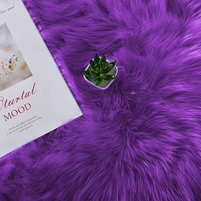 Latepis Round Fluffy Rug 5ft Purple Circle Rugs for Living Room Faux Sheepskin Furry Fur Rugs for Bedroom Boho Washable Room Rug Teen Room Décor