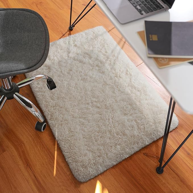 Ophanie Small Ivory Entryway Throw Rugs for Bedroom, 2x4 Mini Area Rug, Affordable Non Slip Fluffy Carpet, Fuzzy Soft Living Room Rugs, Home Decor Aesthetic, Nursery