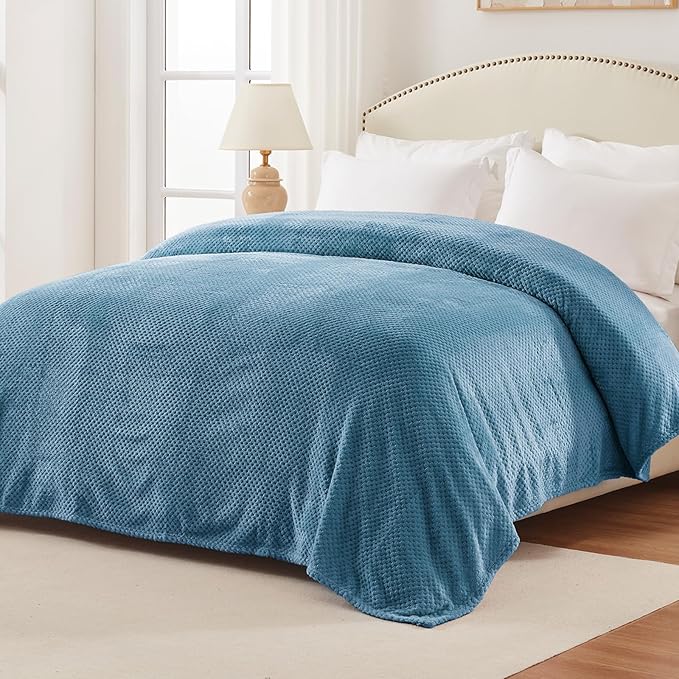 Exclusivo Mezcla Fleece Bed Blanket King Size, Super Soft and Warm Blankets for Couch, Sofa and Bed Waffle Textured, Cozy, Fuzzy and Lightweight (Slate Blue, 90x104 Inches)