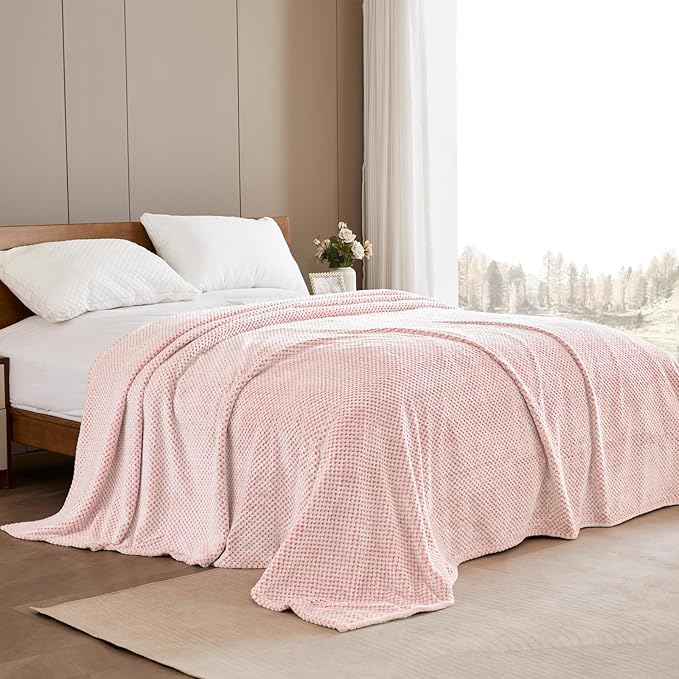 Exclusivo Mezcla Fleece Bed Blanket King Size, Super Soft and Warm Blankets for Couch, Sofa and Bed Waffle Textured, Cozy, Fuzzy and Lightweight (Heather Dusty Pink, 90x104 Inches)