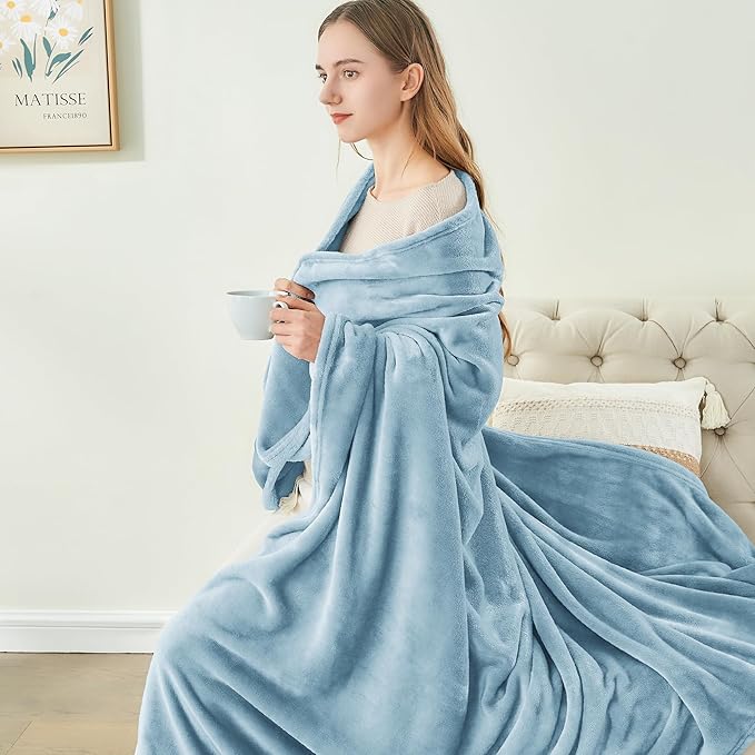 BEDELITE Fleece Blanket Washed Blue Throw Blankets for Couch & Bed, 300GSM Luxury Plush Cozy Fuzzy Blanket 50" x 60", Super Soft Warm Lightweight Throw Blanket for Travel Camping