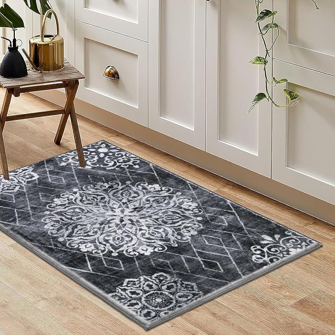 HEBE Washable Area Rug - 2'x3' Non Slip Soft Distressed Medallion Bedroom Boho Living Room Accent Throw Vintage Entry Floor Carpet for Dining Room Bathroom Entryway