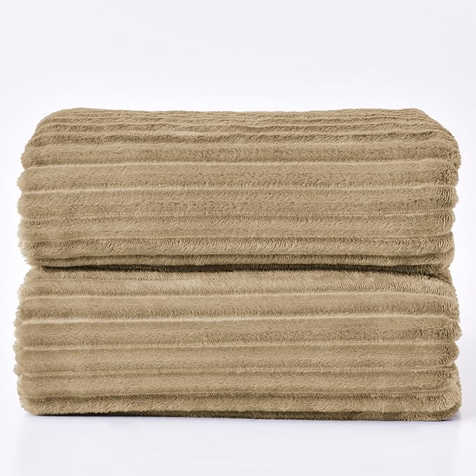 BEDELITE Fleece Blanket King Size – 3D Ribbed Jacquard Soft and Warm Decorative Fuzzy Blankets – Cozy, Fluffy, Plush Lightweight Throw Blankets for Couch, Bed, Sofa(Brown, 108x90 inches)