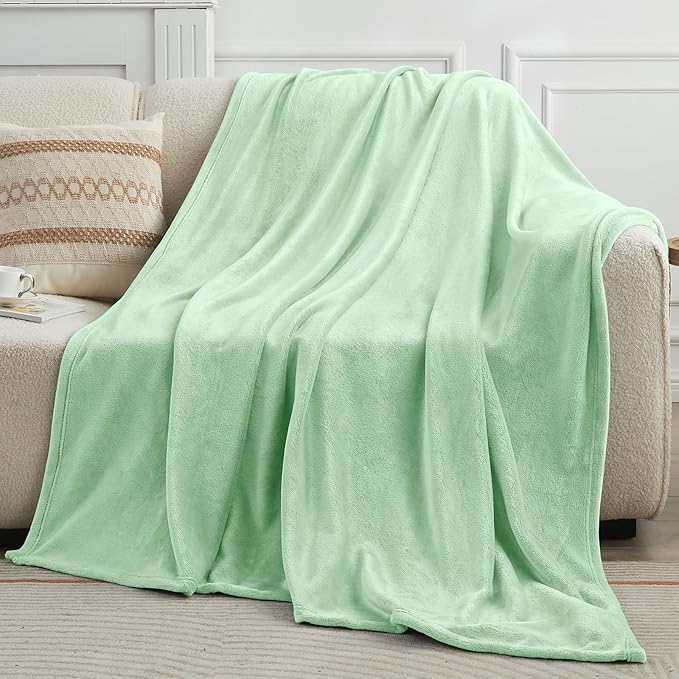 KMUSET Sage Green Fleece Blanket for Bed - Lightweight Super Soft Cozy Luxury Bed Blanket Microfiber 60 x 80 inches