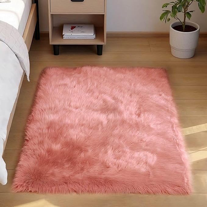 Goolela Pink Fluffy Fuzzy Rug for Girls Bedroom 3x5 Faux Fur Rug Furry Shag Bedside Carpet for Play Room Dorm Soft Plush Rectangle