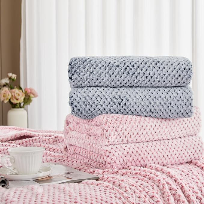 Exclusivo Mezcla Fleece Bed Blanket Queen Size, Super Soft and Warm Blankets for Couch, Sofa and Bed Waffle Textured, Cozy, Fuzzy and Lightweight (Heather Navy Blue, 90x90 Inches)