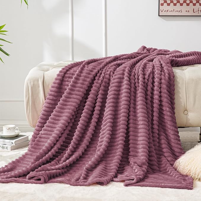 BEDELITE Fleece Blanket Twin Size – 3D Ribbed Jacquard Soft and Warm Decorative Fuzzy Blankets – Cozy, Fluffy, Plush Lightweight Throw Blankets for Couch, Bed, Sofa(Plum, 60x80 inches)