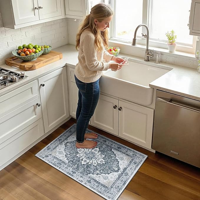 Area Rugs 2'x3' Kitchen Rugs Entry Rug Small Rugs for Entryway Kitchen Bathroom Door Mat Indoor Entrance,Washable Non Slip, Light Gray Grey White