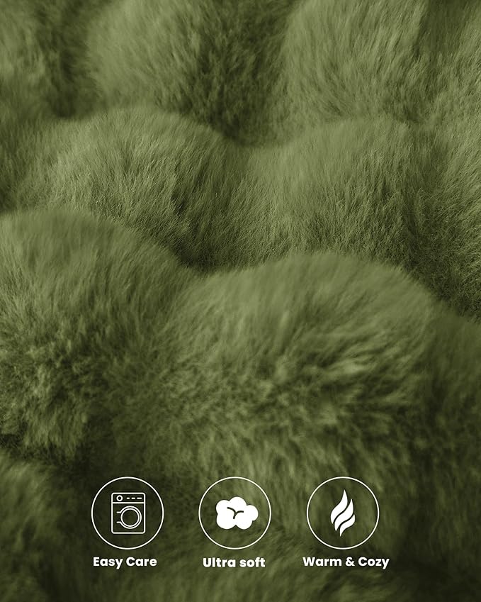 Ultra Soft Cozy Faux Fur Throw Blanket, Fuzzy Plush Thick Bubble Blanket, Oversize Luxury Fluffy Blanket for Couch, Sofa, Bedroom, and Living Room,50x60 Inches,Green