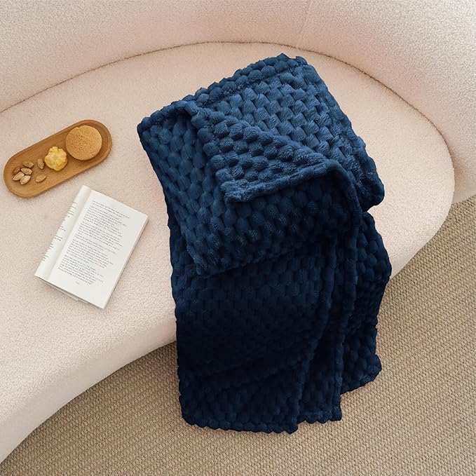 BEDELITE Fleece Blanket - 3D Jacquard Decorative Navy Throw Blankets for Couch & Bed, Soft and Cozy Warm Plush Fluffy Blanket All Seasons Suitable, 50x70Inches