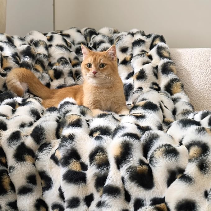 Cozy Bliss Leopard Print Faux Fur Throw Blanket for Couch, Fuzzy Soft Plush Thick Bubble Cheetah Blanket for Sofa Bedroom Living Room, 60x80 Inches