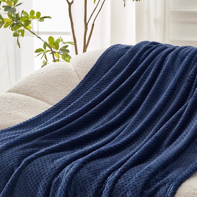 Exclusivo Mezcla Fleece Bed Blanket Twin Size, Super Soft and Warm Blankets for Couch, Sofa and Bed Waffle Textured, Cozy, Fuzzy and Lightweight (Navy Blue, 60x80 inches)