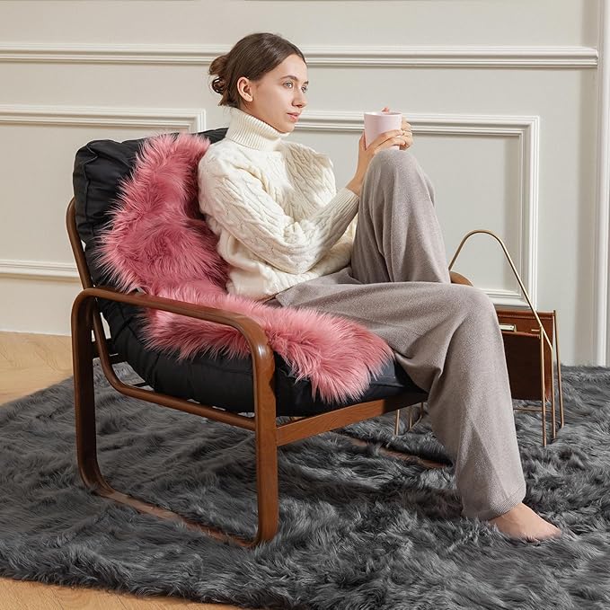 Ashler Faux Fur Rug, Fluffy Shaggy Area Rug Ultra Soft 2.3 x 3.3 Feet Sheepskin Fur Rug, Blush Pink Fuzzy Machine Washable Shag Rug, Nursery Decor Throw Rugs for Bedroom, Kids Room, Living Room