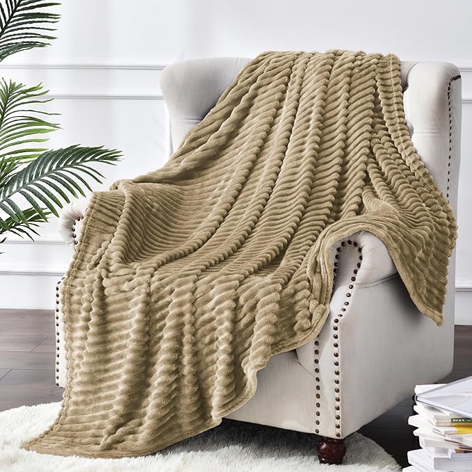 BEDELITE Fleece Blanket Twin Size – 3D Ribbed Jacquard Soft and Warm Decorative Fuzzy Blankets – Cozy, Fluffy, Plush Lightweight Throw Blankets for Couch, Bed, Sofa(Brown, 60x80 inches)