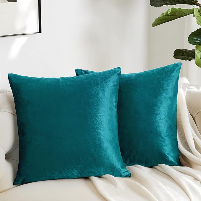 GIGIZAZA Décor Throw Couch Pillow Covers Set of 2,Sofa Cushion Teal Peacock Green Pillow Covers,Velvet Pillow Cases 24 x 24inch