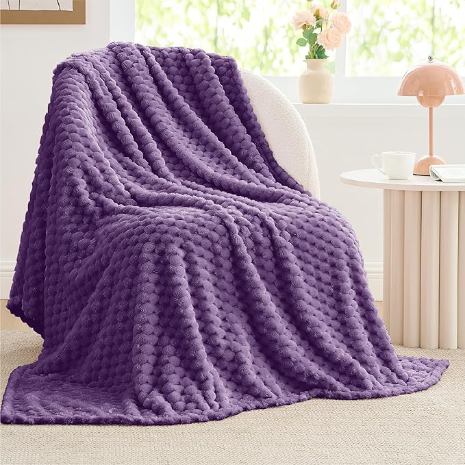 BEDELITE Fleece Blanket Twin Size for Bed Couch, 3D Jacquard Decorative Purple Throw, Soft and Cozy Warm Plush Fuzzy Blanket All Seasons Suitable, 60x80Inches