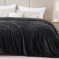 BEDELITE Fleece Blanket Queen Size – 3D Ribbed Jacquard Soft and Warm Decorative Fuzzy Blankets – Cozy, Fluffy, Plush Lightweight Throw Blankets for Couch, Bed, Sofa(Black, 90x90 inches)