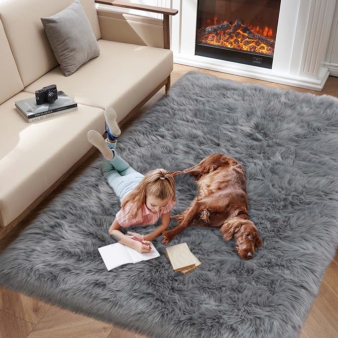Fluffy Area Rug, Grey Faux Fur Rug for Bedroom 3'x5', Soft Shag Fuzzy Rugs for Living Room, Gray Furry Bedside Nursery Rug Plush Indoor Floor Carpet for Kids Room Teen Dorm,Home Decor Aesthetic