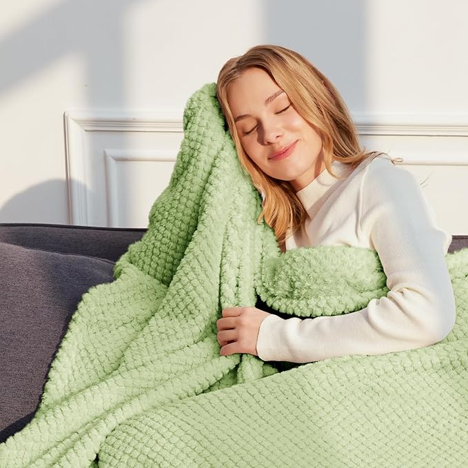 Whale Flotilla Extra Large Fuzzy Fleece Throw Blanket for Couch, 50x70 Inch Fluffy Warm Soft Jacquard Blankets for All Season, Lightweight and Cozy, Light Green